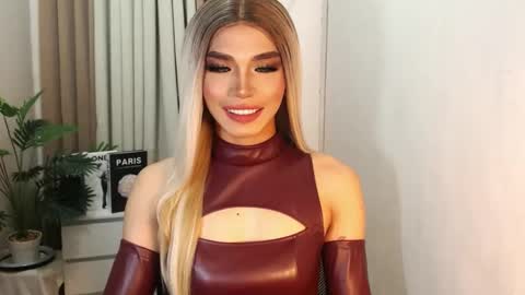 Miss Andrea online show from October 17, 10:08 am