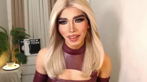 Miss Andrea online show from November 24, 7:27 pm