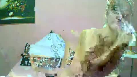 Snapshot of ur_sexybabe_ehra chatting on January 6, 11:51 am ur_sexybabe_ehra online show from January 6, 11:51 am