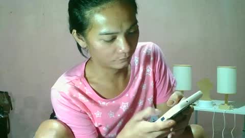 Snapshot of ur_sexybabe_ehra chatting on January 26, 12:16 am ur_sexybabe_ehra online show from January 26, 12:16 am