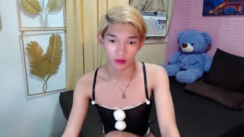 JOHNNY online show from May 3, 1:44 am