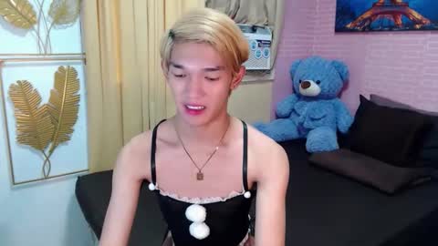 JOHNNY online show from May 4, 10:59 pm