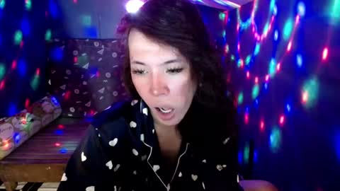 Snapshot of urasian_slut_yana chatting on March 9, 11:58 am yana online show from March 9, 11:58 am