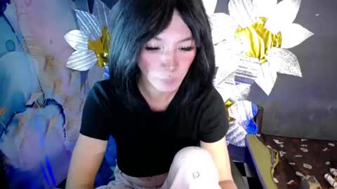 yana online show from June 17, 9:54 am