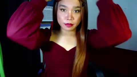 Snapshot of urasiansweet_cummer chatting on February 13, 1:44 am KENDRA online show from February 13, 1:44 am