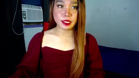 Snapshot of urasiansweet_cummer chatting on February 17, 8:47 pm KENDRA online show from February 17, 8:47 pm
