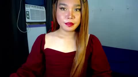 Snapshot of urasiansweet_cummer chatting on February 20, 1:36 am KENDRA online show from February 20, 1:36 am