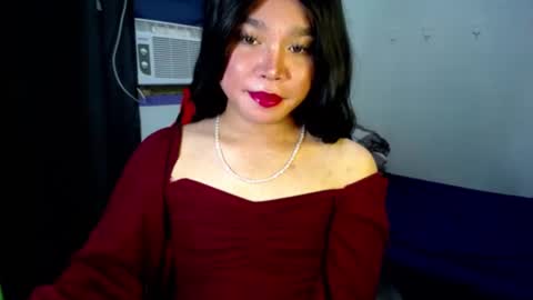 Snapshot of urasiansweet_cummer chatting on February 27, 2:10 am KENDRA online show from February 27, 2:10 am