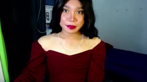 Snapshot of urasiansweet_cummer chatting on February 28, 11:56 pm KENDRA online show from February 28, 11:56 pm