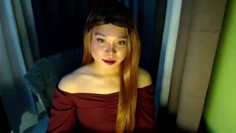 Snapshot of urasiansweet_cummer chatting on March 8, 6:58 pm KENDRA online show from March 8, 6:58 pm