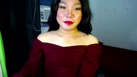 Snapshot of urasiansweet_cummer chatting on March 10, 11:38 pm KENDRA online show from March 10, 11:38 pm