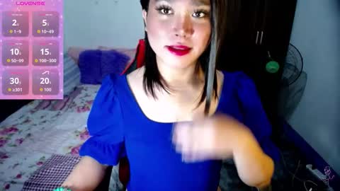 Snapshot of urasiansweet_cummer chatting on September 23, 5:02 am KENDRA online show from September 23, 5:02 am