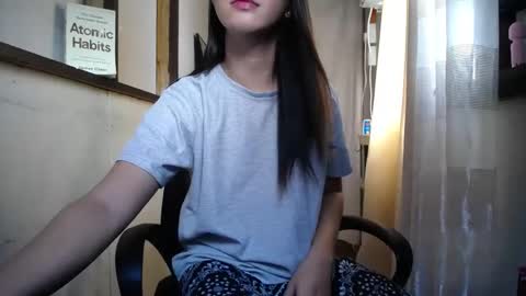 Snapshot of urasiantserika chatting on January 23, 1:51 am Erika online show from January 23, 1:51 am