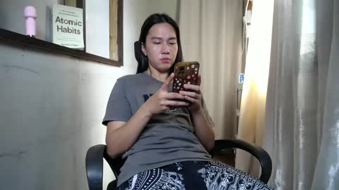 Snapshot of urasiantserika chatting on February 1, 1:44 am Erika online show from February 1, 1:44 am