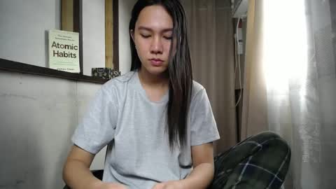 Snapshot of urasiantserika chatting on February 27, 2:32 am Erika online show from February 27, 2:32 am