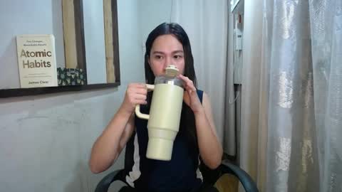 Snapshot of urasiantserika chatting on March 12, 1:51 pm Erika online show from March 12, 1:51 pm