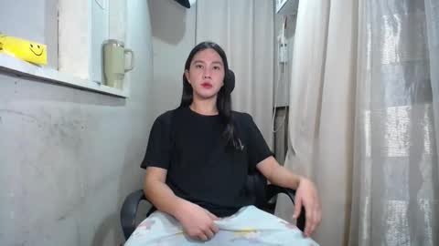 Snapshot of urasiantserika chatting on September 24, 6:03 pm Erika online show from September 24, 6:03 pm