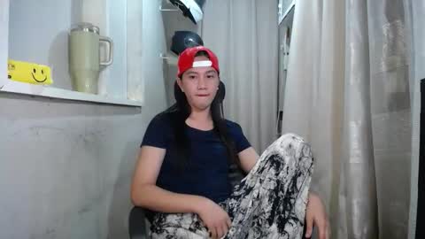 Snapshot of urasiantserika chatting on September 27, 7:56 pm Erika online show from September 27, 7:56 pm