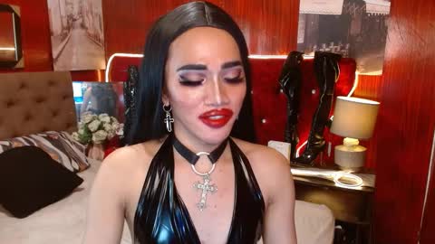 Snapshot of urcumgirlasiants chatting on December 9, 4:15 pm KENDALL online show from December 9, 4:15 pm