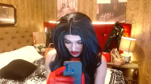 Snapshot of urcumgirlasiants chatting on December 28, 3:48 pm KENDALL online show from December 28, 3:48 pm