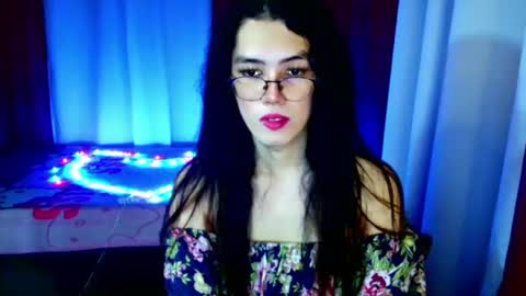 Snapshot of urdreamfilipina chatting on January 16, 9:59 am urdreamfilipina online show from January 16, 9:59 am