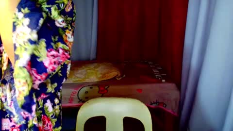 Snapshot of urdreamfilipina chatting on March 6, 6:27 am urdreamfilipina online show from March 6, 6:27 am