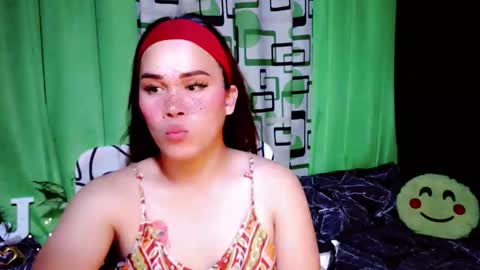 urdreamgirljacky online show from September 23, 5:24 am