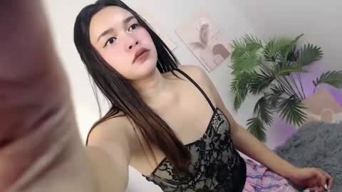 Snapshot of ure_asiancockgirl07 chatting on September 17, 9:36 am Bretesh online show from September 17, 9:36 am