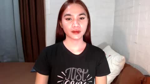 urhottylicious_cum online show from February 14, 1:45 am