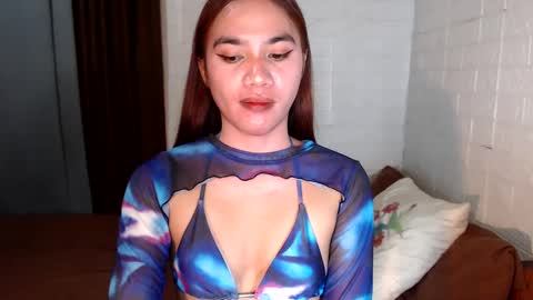 urhottylicious_cum online show from February 28, 2:09 am