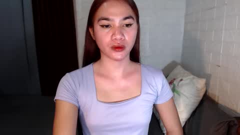 urhottylicious_cum online show from March 4, 1:55 am