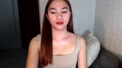 urhottylicious_cum online show from March 8, 1:08 am