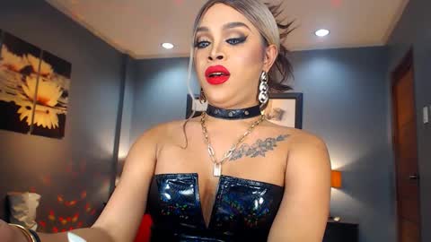 Snapshot of urmajestytyra chatting on January 19, 12:28 am UrMajestyTyra online show from January 19, 12:28 am