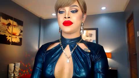 Snapshot of urmajestytyra chatting on January 24, 12:31 am UrMajestyTyra online show from January 24, 12:31 am