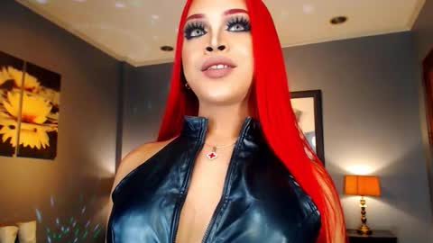 UrMajestyTyra online show from October 20, 12:58 am