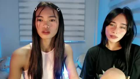 ursandra_xx online show from January 28, 4:41 pm