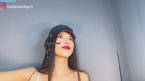 Snapshot of ursweetthalea chatting on February 17, 5:47 am Renz queen of LUST. online show from February 17, 5:47 am