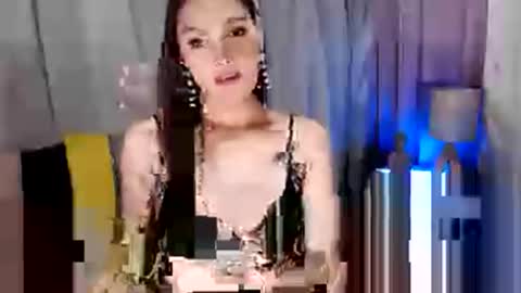 Snapshot of ursweetts69 chatting on October 6, 11:05 pm Camela online show from October 6, 11:05 pm