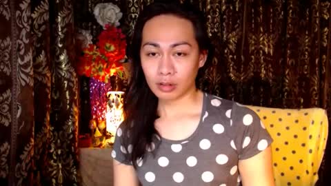Snapshot of urtimelessbeauty chatting on January 27, 9:22 pm Merca online show from January 27, 9:22 pm