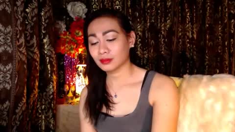 Snapshot of urtimelessbeauty chatting on March 12, 9:13 pm Merca online show from March 12, 9:13 pm