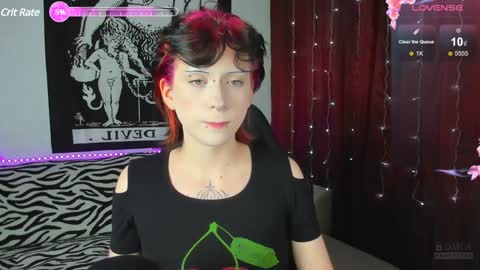 Snapshot of vailyreb chatting on January 10, 3:27 pm Marin online show from January 10, 3:27 pm