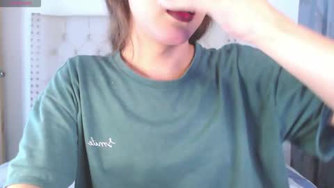 Snapshot of valen_thompson chatting on September 21, 1:00 am IG-valen mendoza99 twitter valenthompson99 online show from September 21, 1:00 am