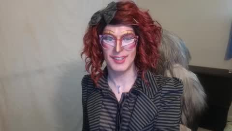 Snapshot of valentia_vickers chatting on December 29, 10:25 pm Valentia online show from December 29, 10:25 pm