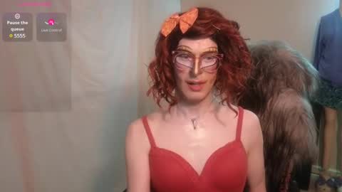 Snapshot of valentia_vickers chatting on January 3, 12:54 am Valentia online show from January 3, 12:54 am