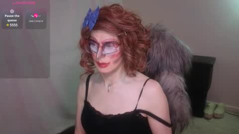Snapshot of valentia_vickers chatting on March 5, 2:42 am Valentia online show from March 5, 2:42 am