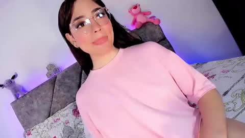 Snapshot of valentina_alba chatting on December 13, 2:38 pm Valentina online show from December 13, 2:38 pm
