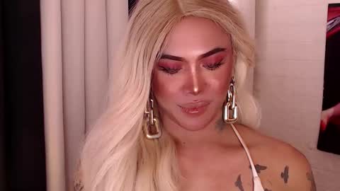 Amanda online show from December 12, 12:16 am