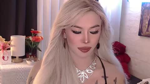 Amanda online show from October 9, 4:03 am