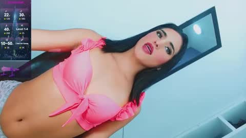Snapshot of valentina_princess_ chatting on December 17, 2:55 am valentina_princess_ online show from December 17, 2:55 am