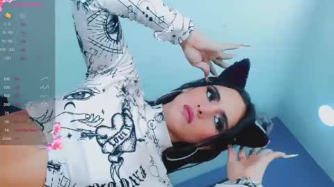 Snapshot of valentina_princess_ chatting on February 3, 1:52 am valentina_princess_ online show from February 3, 1:52 am